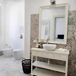 Hibiscus Comfort Bed & Breakfast Quartu SantʼElena