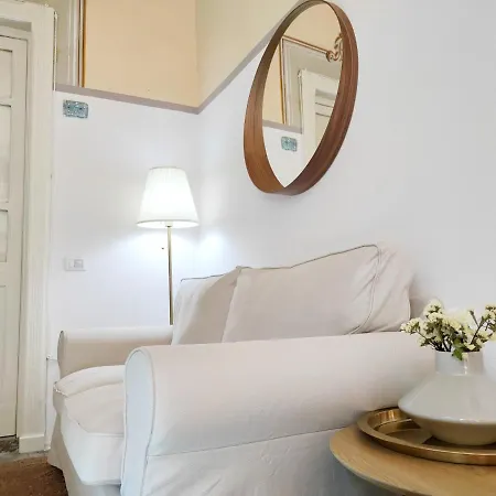 לינה וארוחת בוקר Hibiscus Comfort Quartu SantʼElena