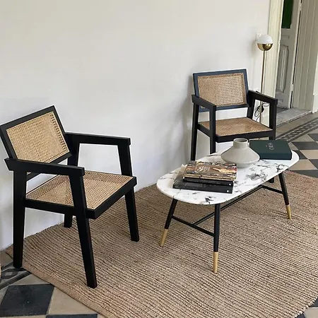 Hibiscus Comfort לינה וארוחת בוקר 4*